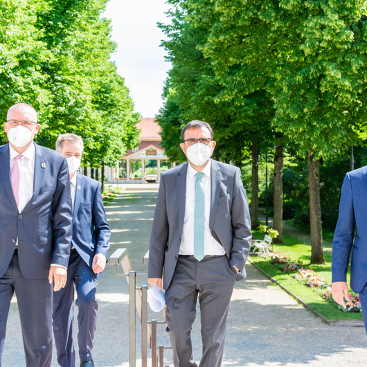 Der bayerische Gesundheitsminister Klaus Holetschek stattete am 11. Juni dem Kurhaus Hotel Bad Bocklet einen Besuch ab.